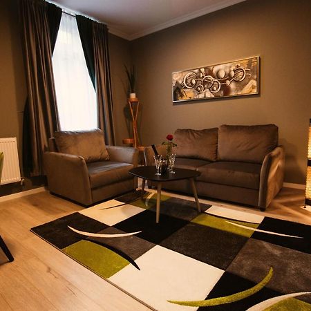 Resita Residence Sauna Apartment Exterior foto