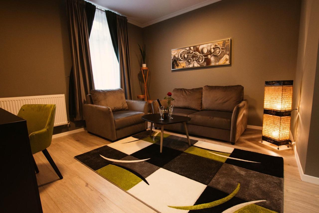 Resita Residence Sauna Apartment Exterior foto
